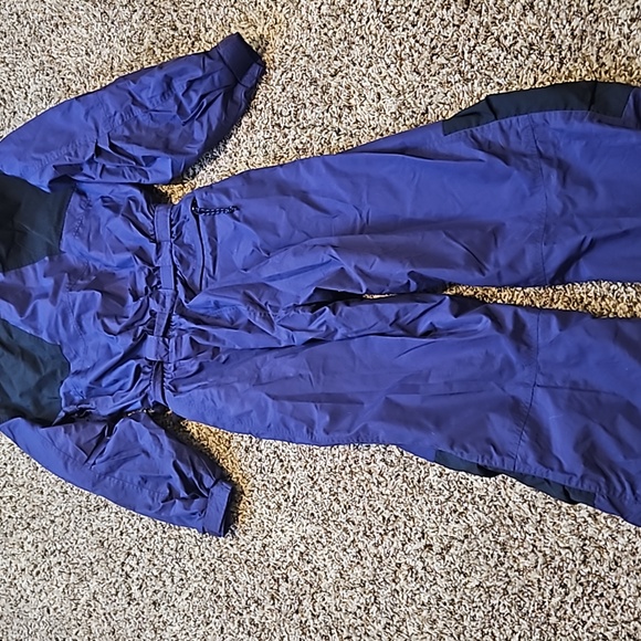 Ski suit - Picture 6 of 8